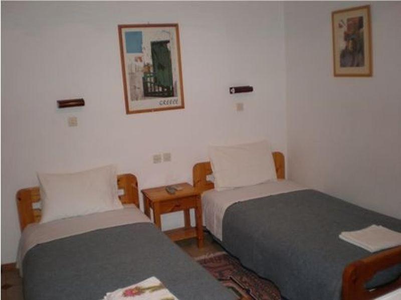 Aparthotel Artemis Pension Ios Pokoj fotografie